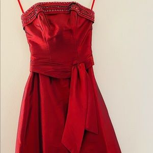 Mary’s Modern maids dress